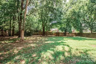 4456 Alexander Hill Ct, Harrisburg, NC 28075 - Photo 41