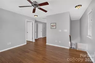 13904 Singleleaf Lane, Charlotte, NC 28278 - Photo 17