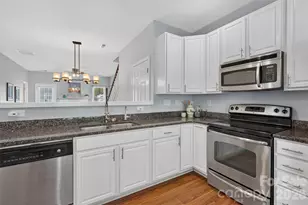 13904 Singleleaf Lane, Charlotte, NC 28278 - Photo 7