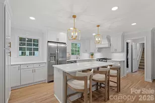 1100 Braeburn Rd, Charlotte, NC 28211 - Photo 3