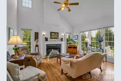 207 Sugar Hollow Road, Hendersonville, NC 28739 - Photo 17
