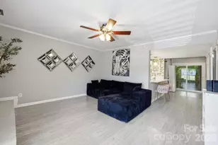 11002 Carmel Crossing Rd, Charlotte, NC 28226 - Photo 5