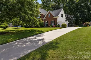 635 Highland Ridge Rd, Mooresville, NC 28115 - Photo 3