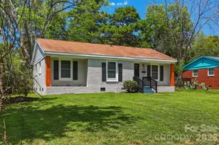 4706 Brooktree Dr, Charlotte, NC 28208 - Photo 19