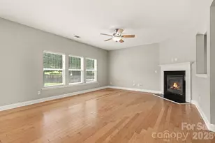 9228 Seamill Rd, Charlotte, NC 28278 - Photo 7