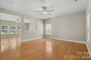 9228 Seamill Rd, Charlotte, NC 28278 - Photo 5