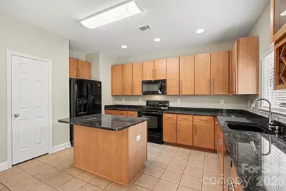9228 Seamill Road, Charlotte, NC 28278 - Photo 13