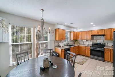 6101 Skyline Drive, Charlotte, NC 28269 - Photo 19