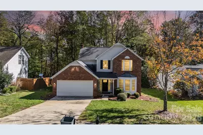 6101 Skyline Drive, Charlotte, NC 28269 - Photo 5