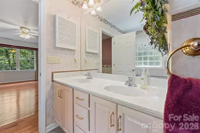 8 Keasler Road, Asheville, NC 28805 - Photo 13