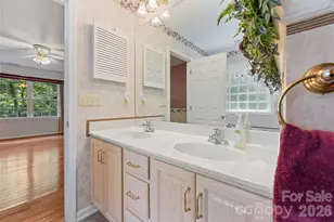 8 Keasler Rd, Asheville, NC 28805 - Photo 13