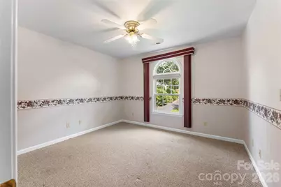 8 Keasler Road, Asheville, NC 28805 - Photo 9