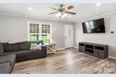 107 Wendover Drive, Lincolnton, NC 28092 - Photo 9