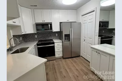 6523 Clavell Lane #L, Charlotte, NC 28210 - Photo 7