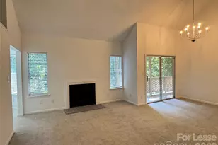 6523 Clavell Ln, Charlotte, NC 28210 - Photo 3