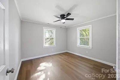 3123 Castle Avenue, Hickory, NC 28601 - Photo 21