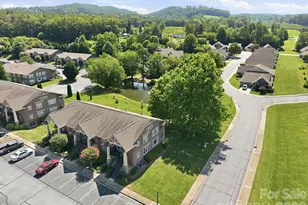 2705 Deermouse Way, Hendersonville, NC 28792 - Photo 33