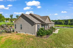 117 Clarence Henson Rd, Rutherfordton, NC 28139 - Photo 3