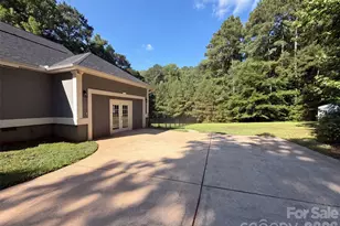 502 Live Oaks Ct, Fort Mill, SC 29715 - Photo 21