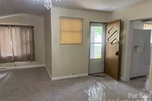 709 Sunset Dr, Salisbury, NC 28147 - Photo 5