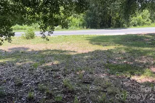 197 Main St, Henrietta, NC 28076 - Photo 5
