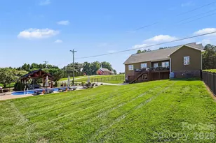 4672 Grace Chapel Rd, Granite Falls, NC 28630 - Photo 27