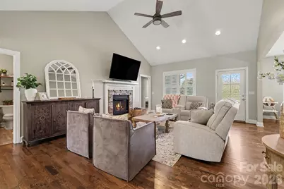 4672 Grace Chapel Road, Granite Falls, NC 28630 - Photo 9