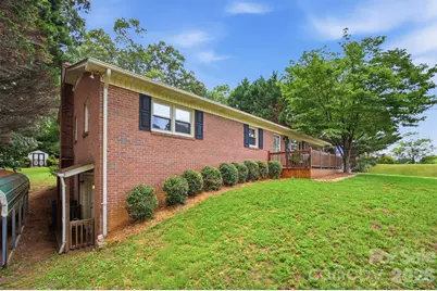 2516 Corolla Hills Drive, Lenoir, NC 28645 - Photo 5