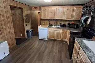 454 Bradley Branch Rd, Whittier, NC 28789 - Photo 15