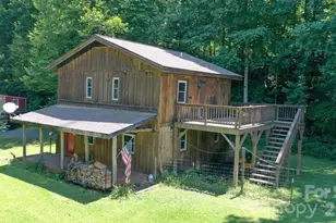 454 Bradley Branch Rd, Whittier, NC 28789 - Photo 3