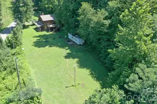 454 Bradley Branch Rd, Whittier, NC 28789 - Photo 7