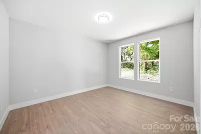 1111 W 7th Avenue, Gastonia, NC 28052 - Photo 21