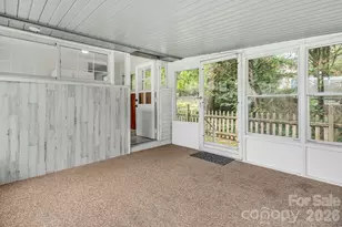 839 Kanuga Rd, Hendersonville, NC 28739 - Photo 17