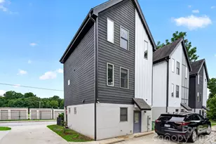 66 Burton St, Asheville, NC 28806 - Photo 15
