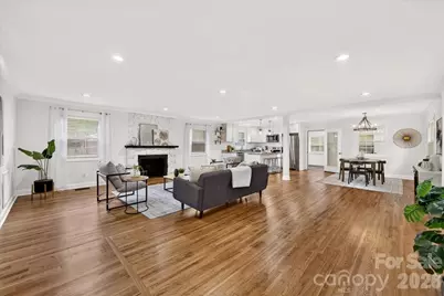 8000 Lawyers Road, Charlotte, NC 28227 - Photo 3