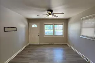 502 S Emerson St, Gastonia, NC 28052 - Photo 3