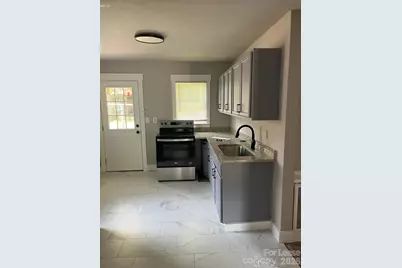 1716 Catherine Simmons Avenue, Charlotte, NC 28216 - Photo 3