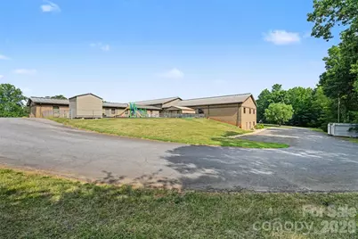 1855 6th Street SE, Hickory, NC 28602 - Photo 35