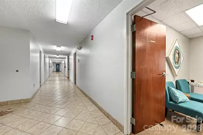 1855 6th Street SE, Hickory, NC 28602 - Photo 13