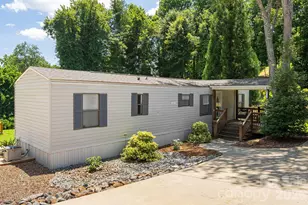 340 and 298 Apache Path, Marion, NC 28752 - Photo 17