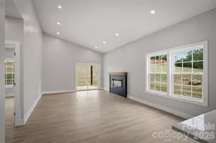 913 Overlook Dr SW, Lenoir, NC 28645 - Photo 11