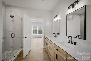 913 Overlook Dr SW, Lenoir, NC 28645 - Photo 17