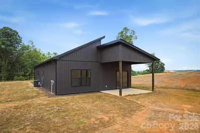 917 Overlook Drive SW, Lenoir, NC 28645 - Photo 3