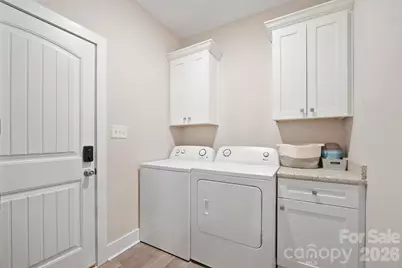 1544 Farmington Hills Drive, Conover, NC 28613 - Photo 17