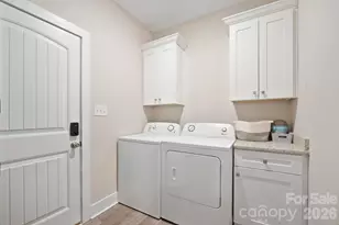 1544 Farmington Hills Dr, Conover, NC 28613 - Photo 17