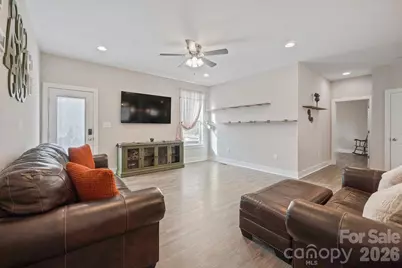1544 Farmington Hills Drive, Conover, NC 28613 - Photo 13