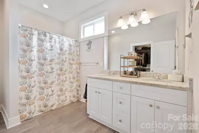 1544 Farmington Hills Drive, Conover, NC 28613 - Photo 21