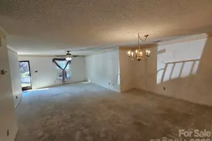 221 Pointe Cir, Rock Hill, SC 29732 - Photo 11