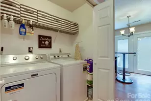 3102 Scotch Moss Ct, Charlotte, NC 28269 - Photo 23
