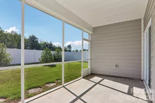 505 Fox Cove Rd, Hendersonville, NC 28792 - Photo 41